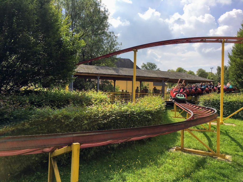 Das Highlight für mein großes Kind: die Familienachterbahn