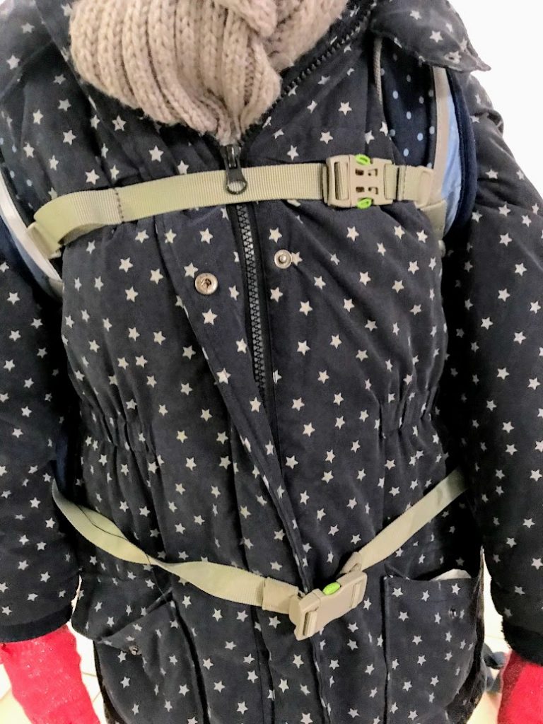 ergobag-cubo_brustschnalle_beckenschnalle